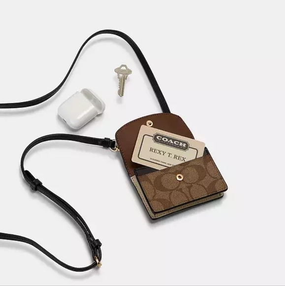 Coach Flap Card Case In Colorblock Signature logo Canvas- Drk Brown - Picture 6 of 8